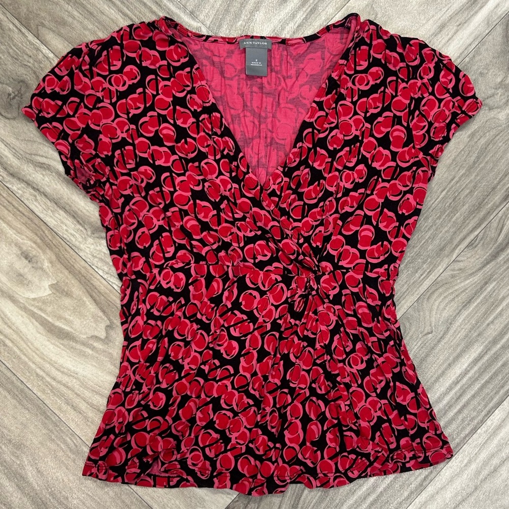 Ann Taylor Red Circle Cherry V Neck Baby T with Cap sleeves